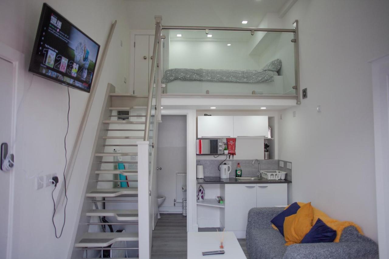 Modern & Stylish Studio In Reading Centre Apartman Kültér fotó