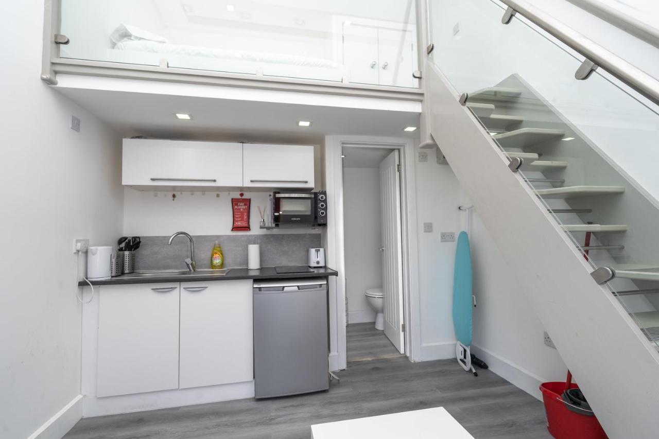 Modern & Stylish Studio In Reading Centre Apartman Kültér fotó