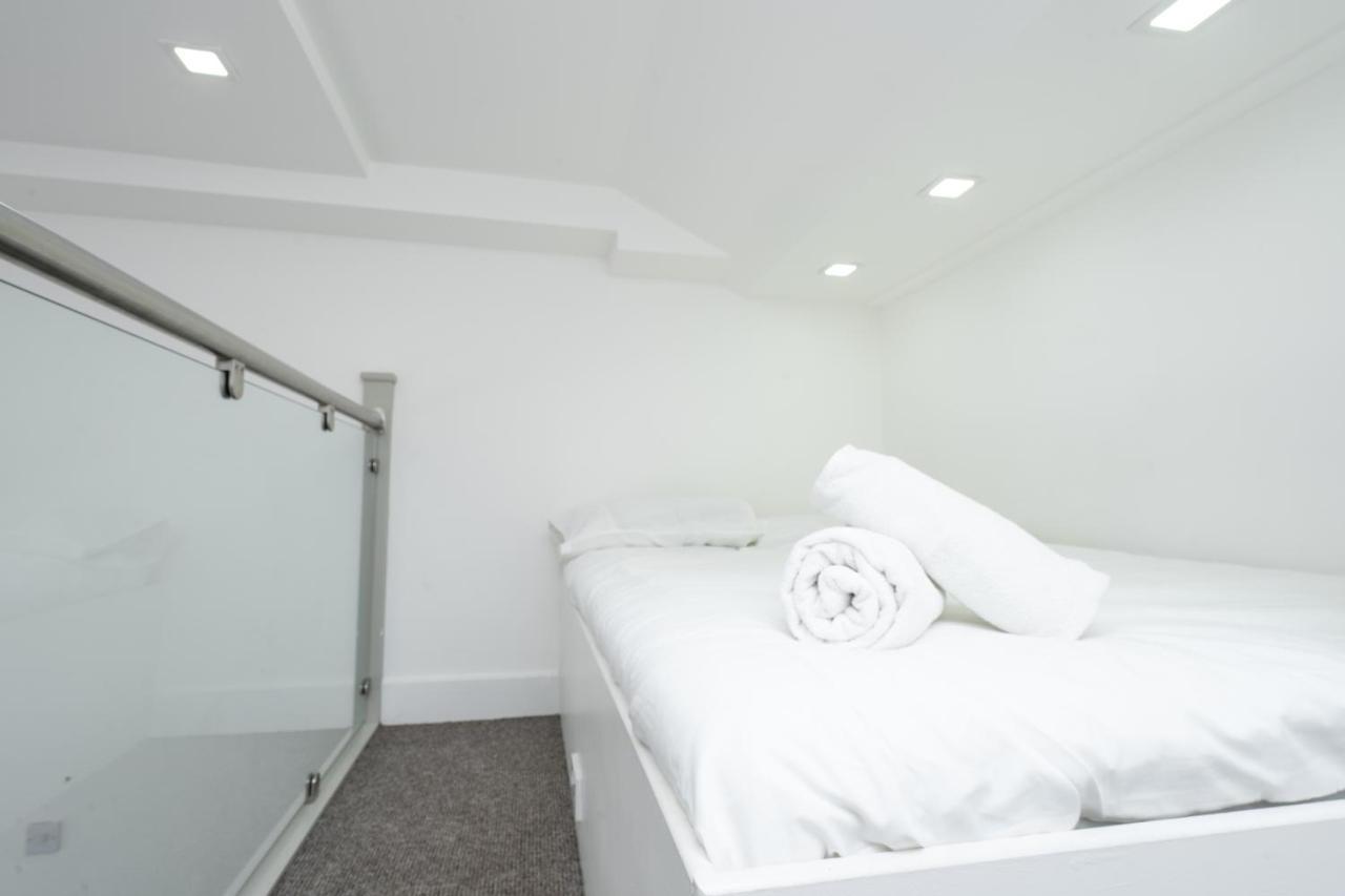 Modern & Stylish Studio In Reading Centre Apartman Kültér fotó
