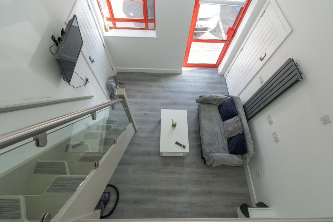 Modern & Stylish Studio In Reading Centre Apartman Kültér fotó